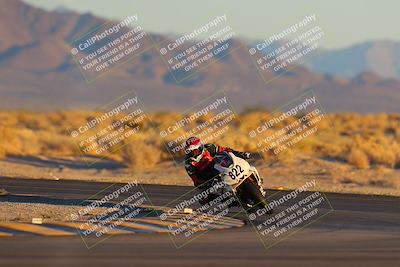 media/Dec-16-2023-CVMA (Sat) [[bb38a358a2]]/Race 15 Formula 2-American Twins/